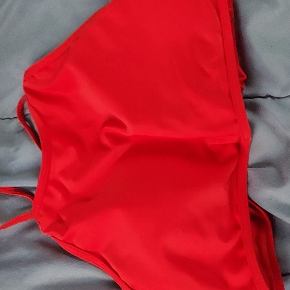 Swimming top. Size XL